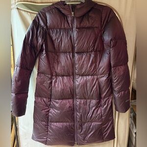 Beautiful and Warm Eddie Bauer down jacket